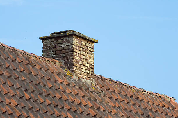 istock Chimney of an old house 152049901