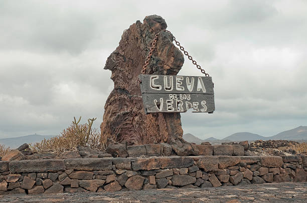 istock Cueva de los Verdes in Lanzarote 152051267