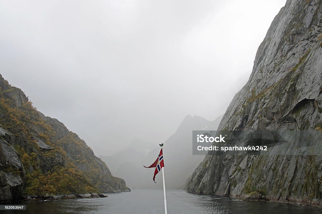 Trollfjord - Foto de stock de Acantilado libre de derechos