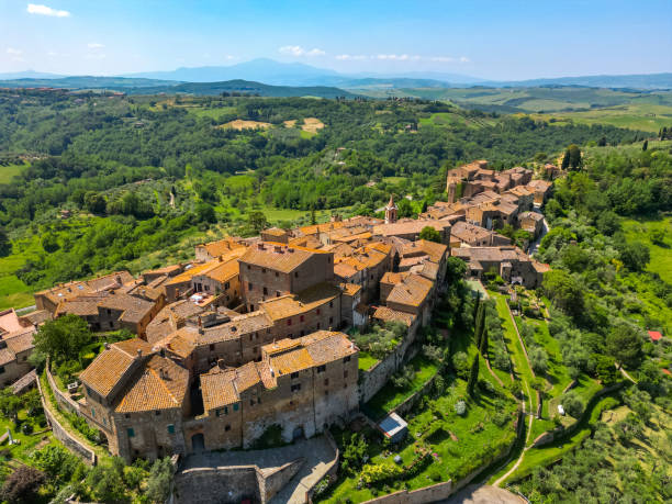 istock Montisi, Tuscan town from drone 1520713661