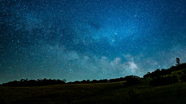 istock Milky Way over Hollister Hills 1520726928