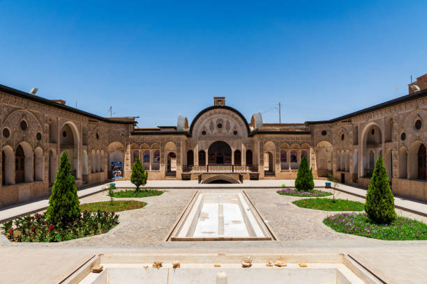 istock Historic old house in Kashan, Iran 1520765012