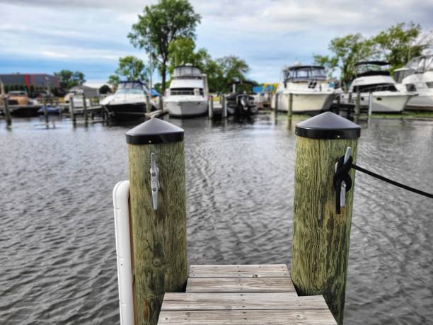 istock Marina Lakeside with many boats 1520845799