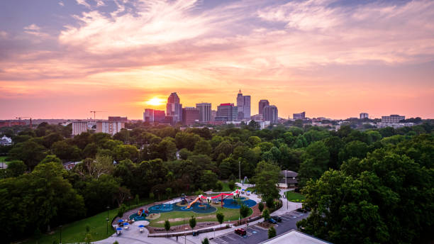 istock Downtown Raleigh, North Carolina at sunset. 1521066113