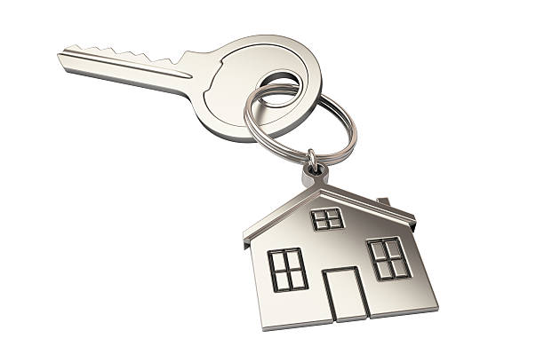 istock House shaped keychain isolated on white background 152111169
