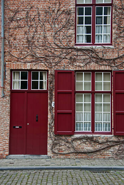 istock Charming European Entrance 152111178
