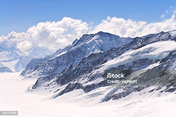 Los Alpes Suizos En Great Aletscg Glacier Jungfrau Región Foto de stock y más banco de imágenes de Jungfrau