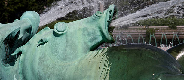 istock Buckingham Fountain Sea Horse 152119036