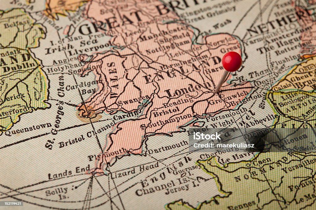 London and England vintage map England and English Channel vintage 1920s map (printed in 1926 - copyrights expired) with a red pushpin on London, selective focus (printed in 1926 - expired copyrights) Map Stock Photo