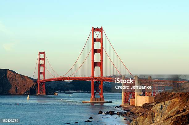 Photo libre de droit de Pont Du Golden Gate Depuis Le Presidio banque d'images et plus d'images libres de droit de Acier - Acier, Baie - Eau, Blanc