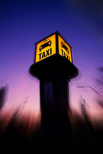 berlin night taxi canon 40d