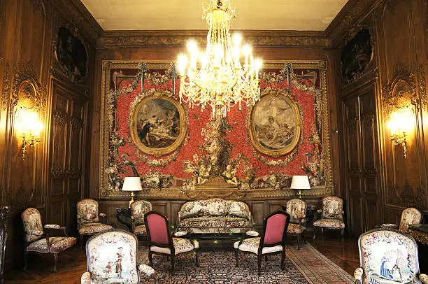 Photo of luxury palace room with royal decoration