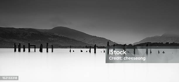 Loch Lomond - Fotografie stock e altre immagini di Acqua - Acqua, Ambientazione esterna, Ambientazione tranquilla