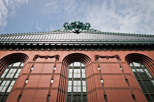 The Harold Washington Library in downtown Chicago