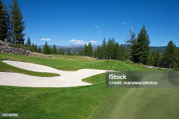 Campo Da Golf - Fotografie stock e altre immagini di Ambientazione esterna - Ambientazione esterna, Blu, Bunker - Campo da golf