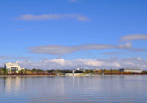 istock Lake Burley Griffin; Autumn 152138856