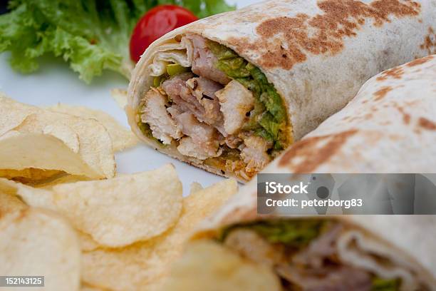 Photo libre de droit de Roulé Au Poulet banque d'images et plus d'images libres de droit de Poulet - Viande blanche - Poulet - Viande blanche, Sandwich Wrap, Aliment