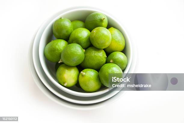 Photo libre de droit de Citrons Verts banque d'images et plus d'images libres de droit de Citrus aurantifolia - Citrus aurantifolia, Agrume, Blanc