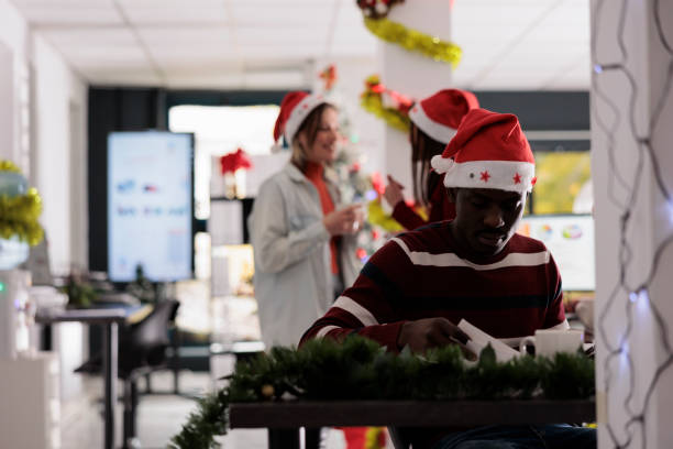 istock Exhausted employee during Christmas 1521567463
