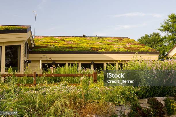 Libanon Hills Visitor Center Und Gärten Stockfoto und mehr Bilder von Apple Valley - Apple Valley, Minnesota, Timotheusgras