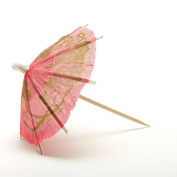 ombrellino da cocktail - drink umbrella umbrella parasol drink foto e immagini stock