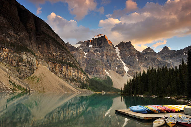 istock Moraine Lake Sunset, Banff National Park 152162050