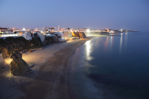 Albufeira playa al atardecer, Portugal photo