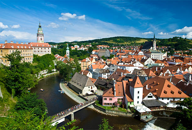 istock Cesky Krumlov The City 152178276