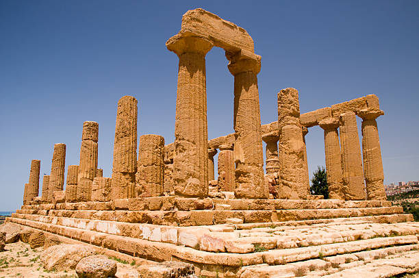 istock The ruins Temple of Hera (Juno) Lacinia 152182958