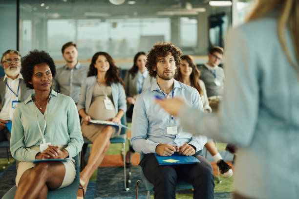 istock Attending a business seminar! 1521912900