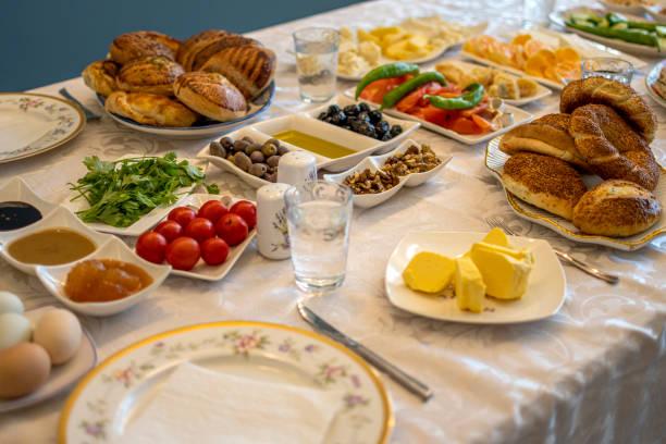istock Sunday big breakfast or brunch 1522136943