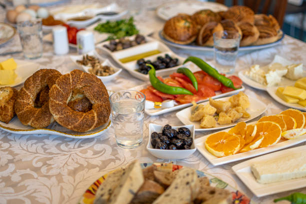 istock Sunday big breakfast or brunch 1522137469