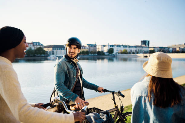 istock Urban Adventure: Group of Friends Embark on a Fun-filled Biking Expedition 1522149201