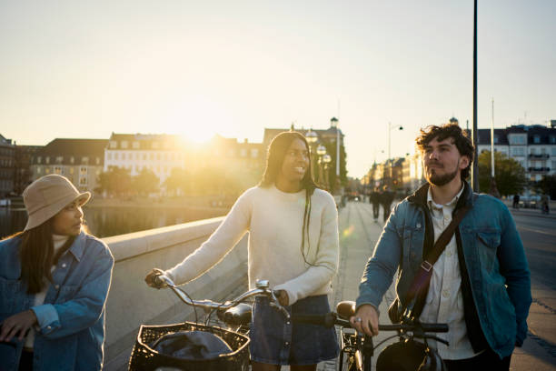 istock Cityscape Connection: Multi-Ethnic Friends Create Memorable Moments through Cycling 1522149325