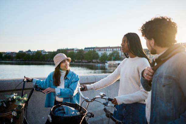 istock Cityscape Connection: Multi-Ethnic Friends Create Memorable Moments through Cycling 1522149329