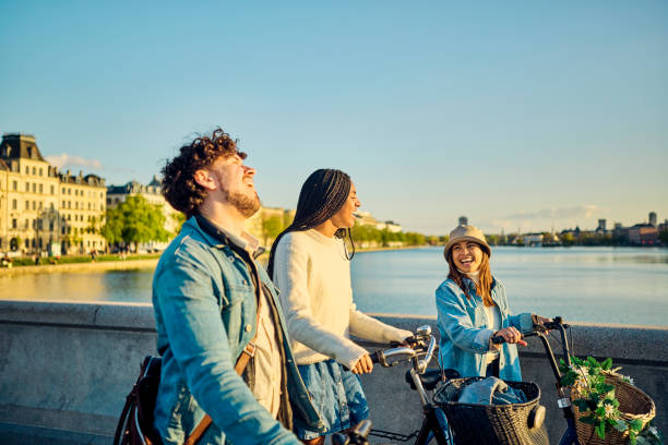 istock Cityscape Connection: Multi-Ethnic Friends Create Memorable Moments through Cycling 1522149330
