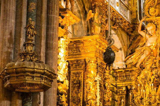 istock Inside the cathedral of Santiago de Compostela, Spain 1522228255