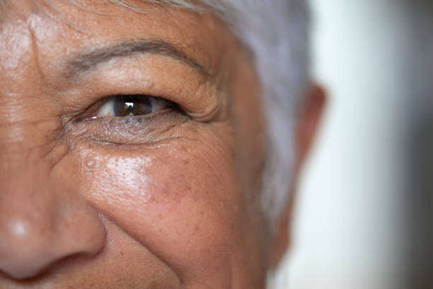 istock Inner Reflections: A Glimpse into the Senior Soul 1522352714