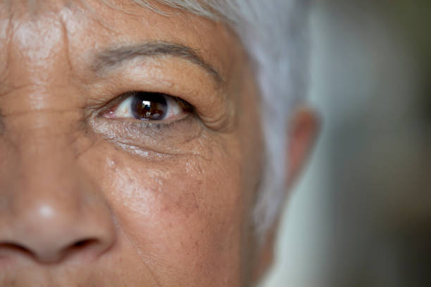 istock Inner Reflections: A Glimpse into the Senior Soul 1522352880