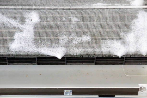istock air conditioner cleaning with spray foam cleaner 1522363336