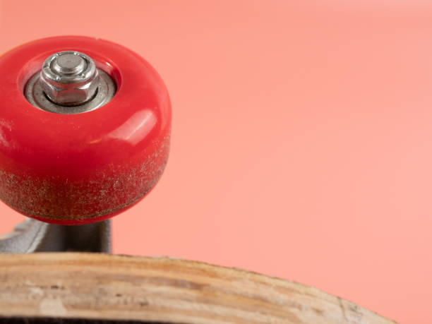 istock Skateboard on a pink background. 1522373020