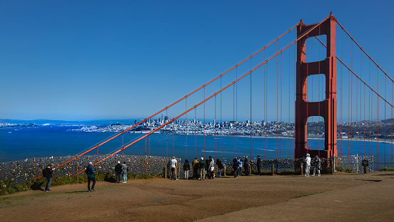 This place is located at Battery Park West and offers a view of San Francisco Bay, the city and the Golden Gate Bridge.”