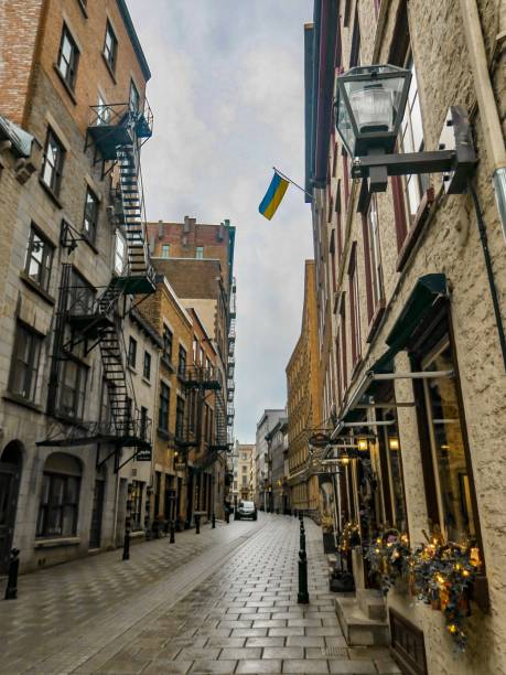 istock Quiet Street in Quebec 1523297762
