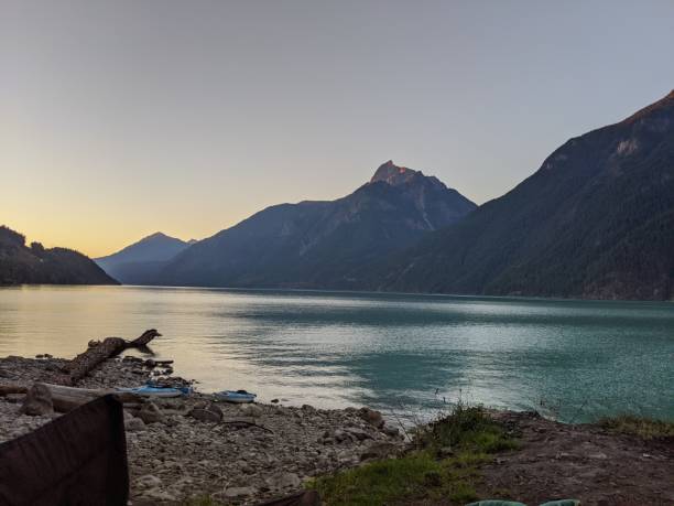 istock Kayaking before the golden hour 1523708215