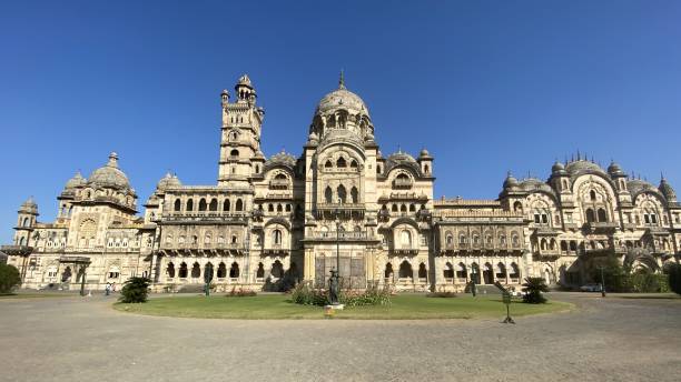 istock Laxmi Vilas Palace 1523920602