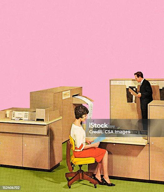 Люди Работающие В Офисе — стоковая векторная графика и другие изображения на тему Деловая женщина - Деловая женщина, Офис, Цветной фон