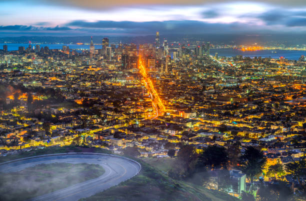 istock San Francisco skyline panorama. Aerial view of downtown San Francisco 1524255511