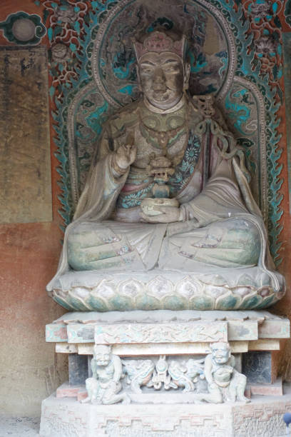 istock Grottoes with carved Buddha statues 1524730570