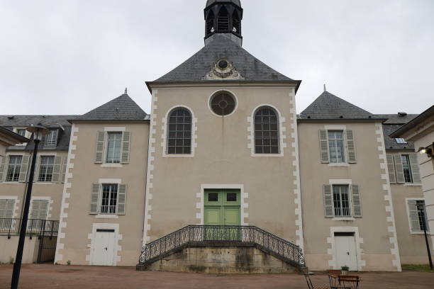 istock Nevers - Former hospital 1524806353