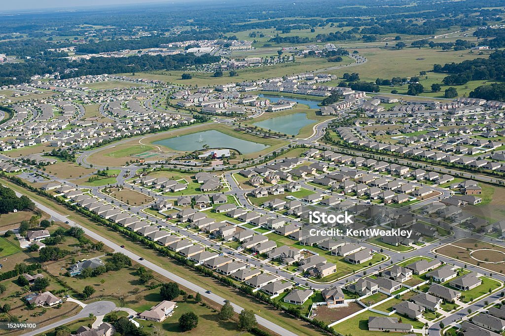 Vue aérienne de la maison lotissement communauté images - Photo de Architecture libre de droits